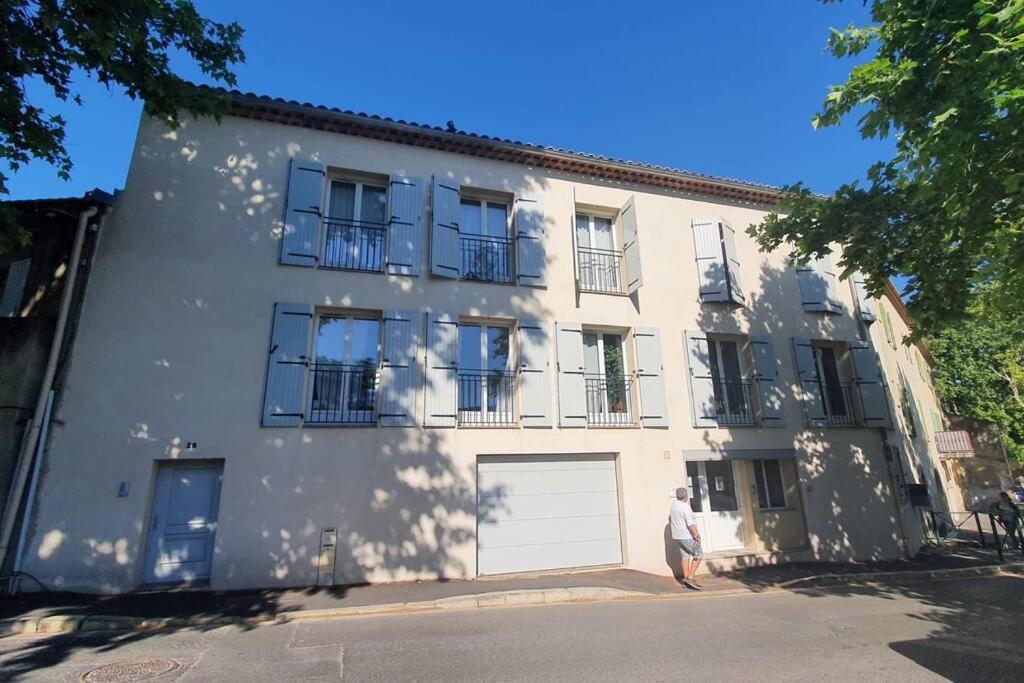 Confortable & Lumineux Appartement *