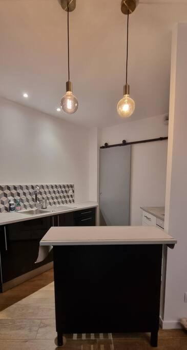 Confortable & Lumineux Lambesc