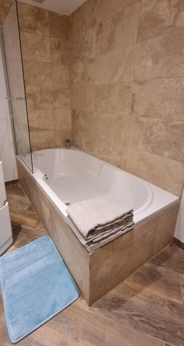 Confortable & Lumineux * Lambesc